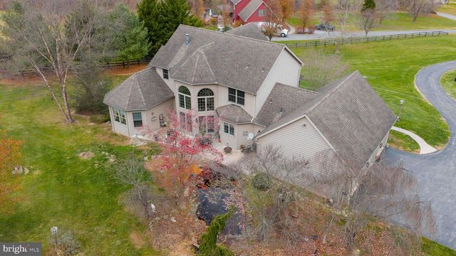 530 BAIRS MILL RD, Wrightsville, PA 17368