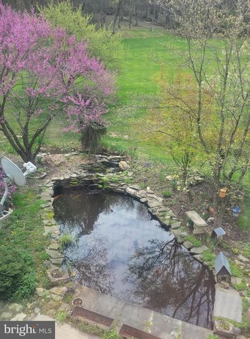 530 BAIRS MILL RD, Wrightsville, PA 17368