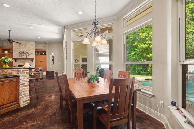 19002 Timberlake Oaks Drive, Tomball, TX 77377