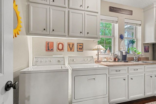 19002 Timberlake Oaks Drive, Tomball, TX 77377