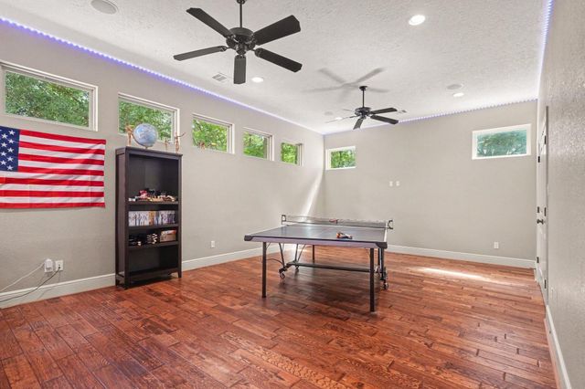 19002 Timberlake Oaks Drive, Tomball, TX 77377