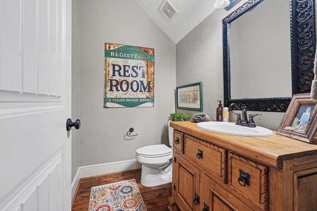 19002 Timberlake Oaks Drive, Tomball, TX 77377