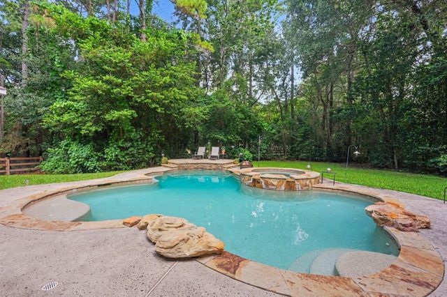 19002 Timberlake Oaks Drive, Tomball, TX 77377