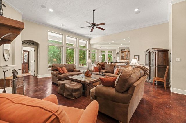 19002 Timberlake Oaks Drive, Tomball, TX 77377