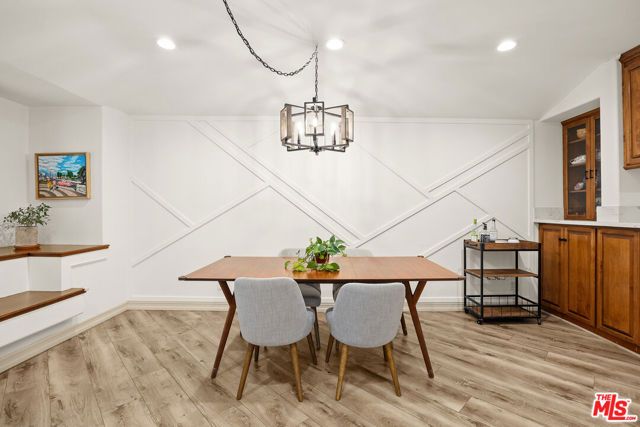 272 N Chester Avenue 101, Pasadena, CA 91106