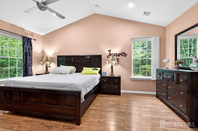 64 Ashford Drive, Plainsboro, NJ 08536