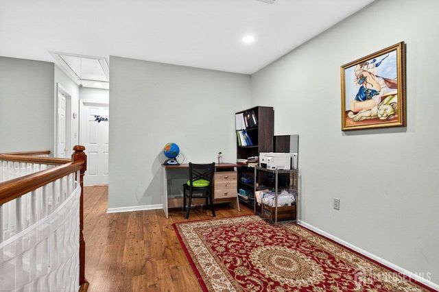 64 Ashford Drive, Plainsboro, NJ 08536