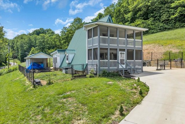 475 Lost Creek Rd, Lynchburg, TN 37352