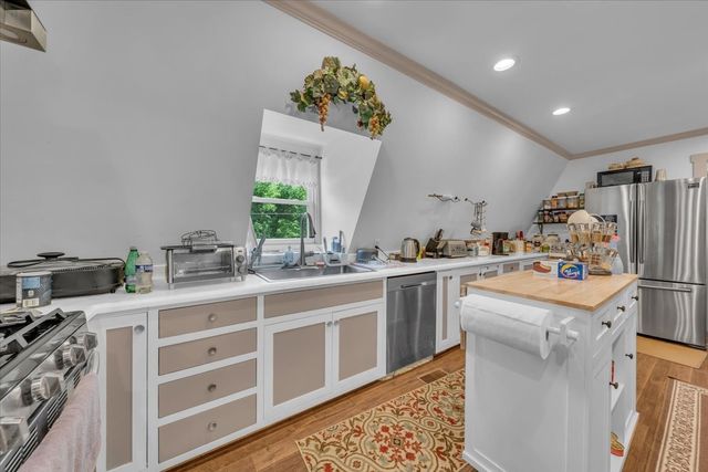 475 Lost Creek Rd, Lynchburg, TN 37352