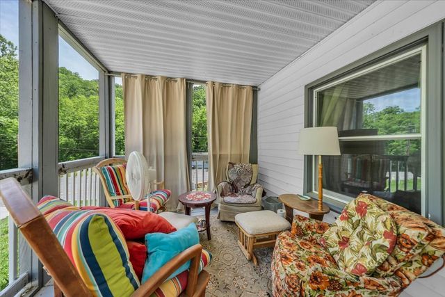 475 Lost Creek Rd, Lynchburg, TN 37352