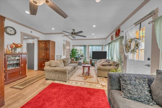 475 Lost Creek Rd, Lynchburg, TN 37352