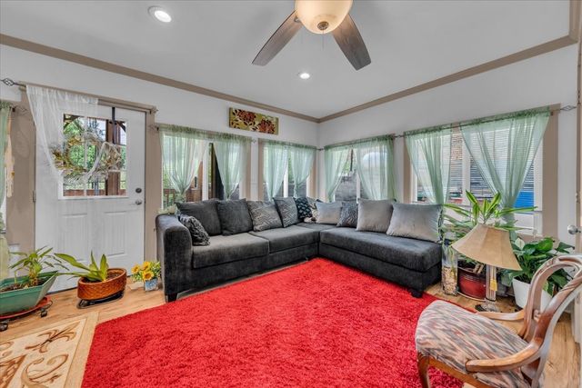 475 Lost Creek Rd, Lynchburg, TN 37352