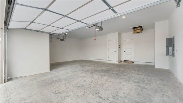 732 Jenison Road, Tontitown, AR 72762