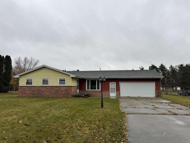 2411 E West Hart Road, Beloit, WI 53511