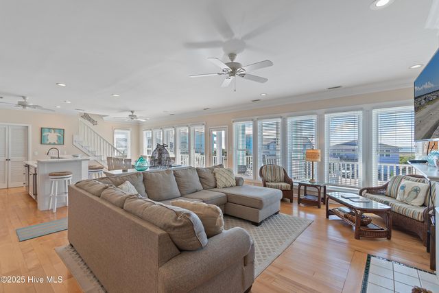 344 Ocean Boulevard W, Supply, NC 28462