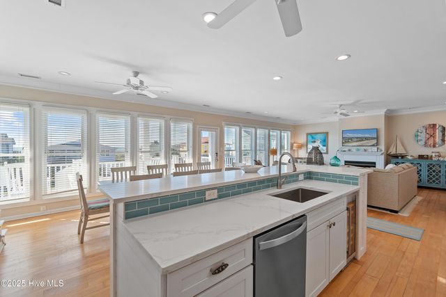 344 Ocean Boulevard W, Supply, NC 28462