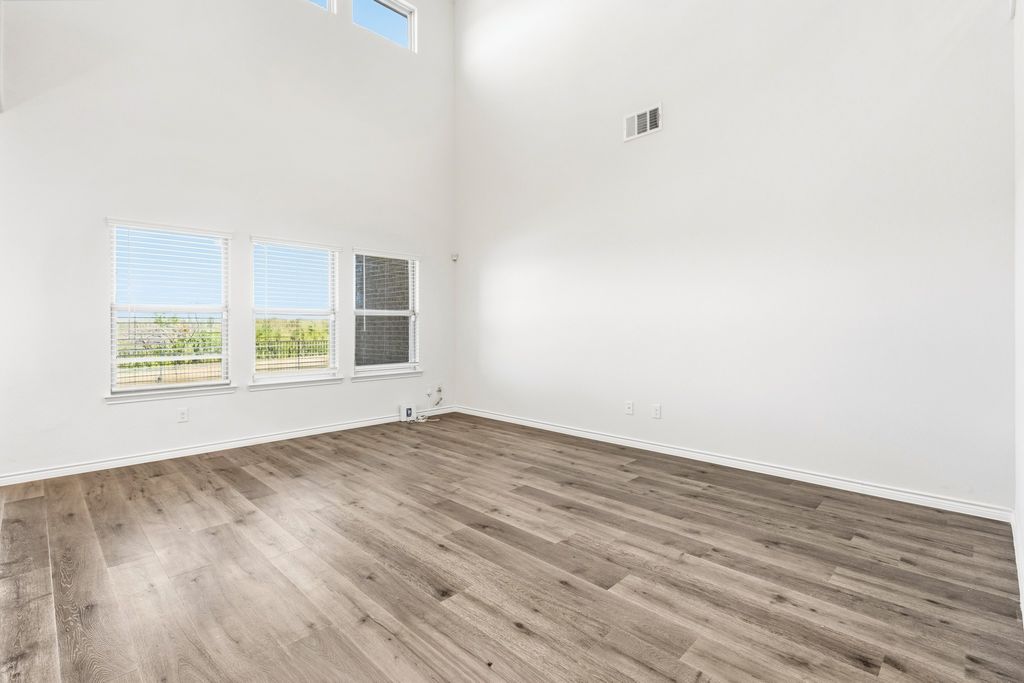 1536 Estivella Drive, Little Elm, TX 75068 — photo 4