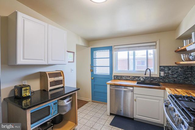 6649 CHIPPEWA DR, Baltimore, MD 21209