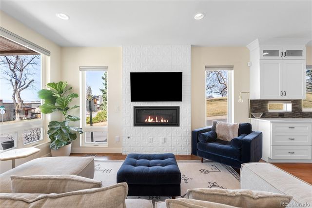 2600 S Sherman Street, Denver, CO 80210