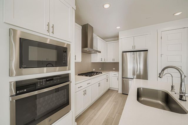 131 Table Top Bend, Liberty Hill, TX 78642