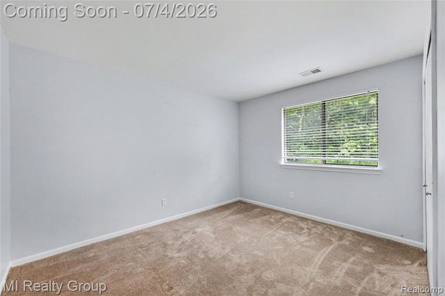 50187 N Jimmy Court, Chesterfield, MI 48047