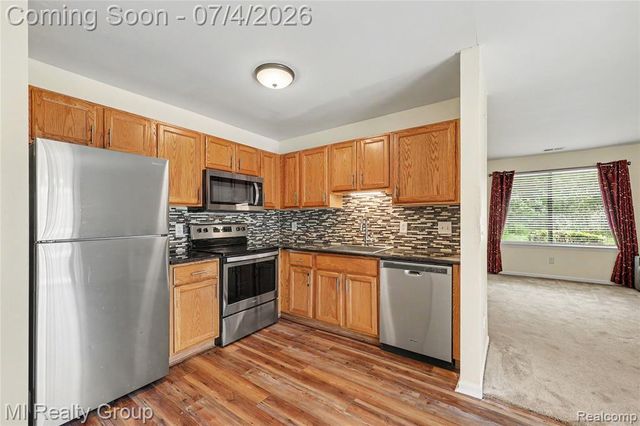 50187 N Jimmy Court, Chesterfield, MI 48047