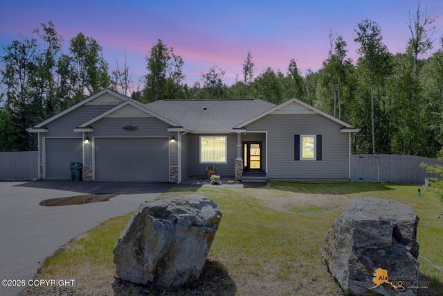 2741 S Duck Circle, Wasilla, AK 99654