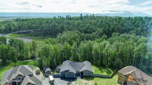 2741 S Duck Circle, Wasilla, AK 99654