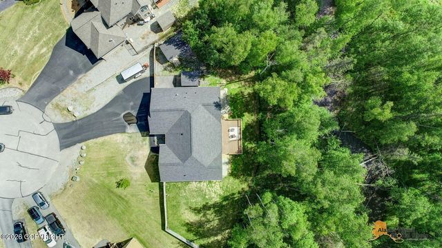 2741 S Duck Circle, Wasilla, AK 99654
