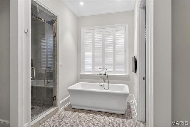 136 N Brentwood Boulevard, Clayton, MO 63105