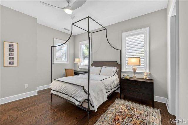 136 N Brentwood Boulevard, Clayton, MO 63105