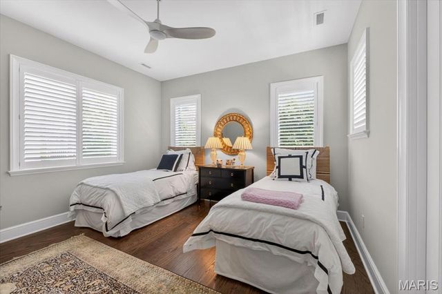 136 N Brentwood Boulevard, Clayton, MO 63105