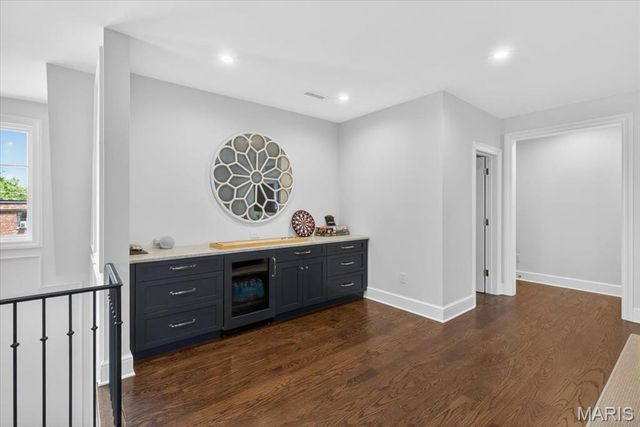 136 N Brentwood Boulevard, Clayton, MO 63105