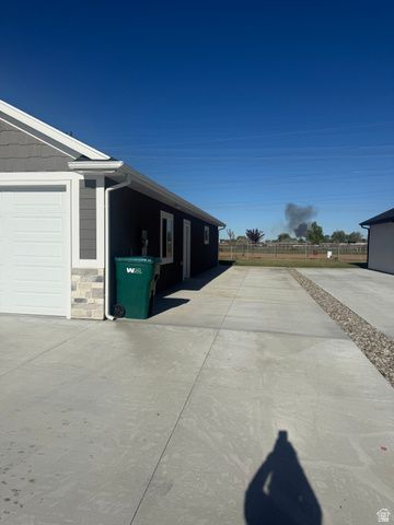 2249 S 3150 W, West Haven, UT 84401