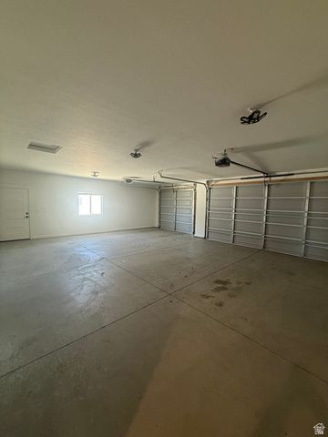 2249 S 3150 W, West Haven, UT 84401