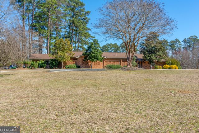 185 E Lakeview Drive NE, Milledgeville, GA 31061