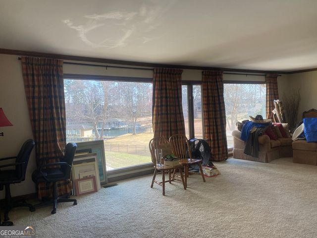 185 E Lakeview Drive NE, Milledgeville, GA 31061