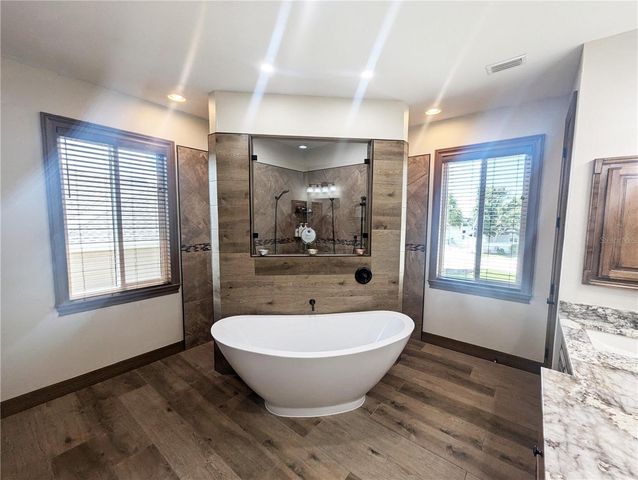 710 ALBEE ROAD W, Nokomis, FL 34275