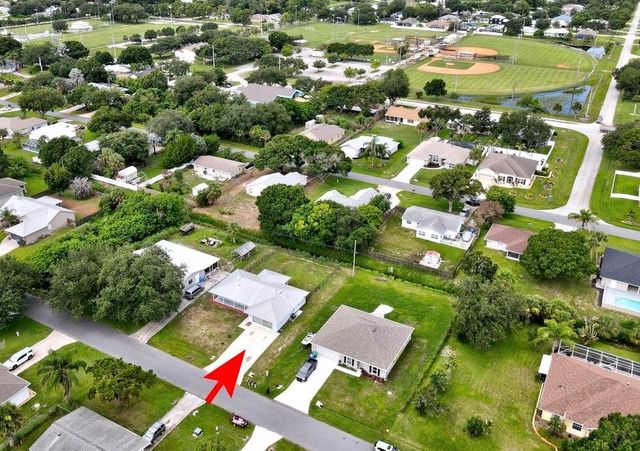 449 Tunison Lane, Sebastian, FL 32958