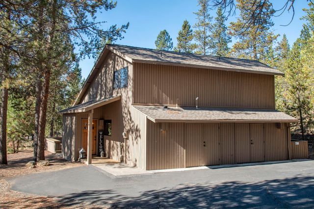 17905 Rhododendron Lane, Sunriver, OR 97707