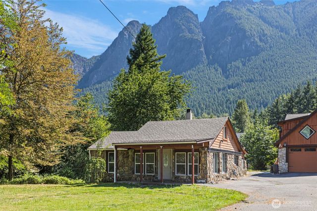 10708 428th Avenue SE, North Bend, WA 98045