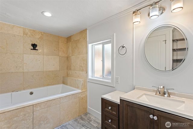 10708 428th Avenue SE, North Bend, WA 98045