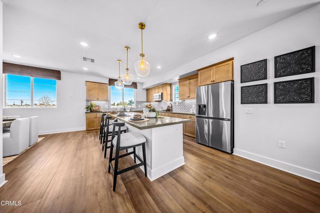 2870 Via Dolomito, Camarillo, CA 93012