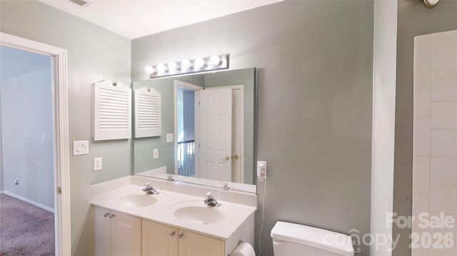1606 Thornblade Ridge Drive, Matthews, NC 28105