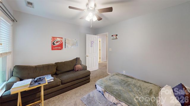1606 Thornblade Ridge Drive, Matthews, NC 28105