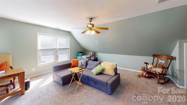 1606 Thornblade Ridge Drive, Matthews, NC 28105
