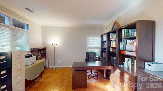 1606 Thornblade Ridge Drive, Matthews, NC 28105
