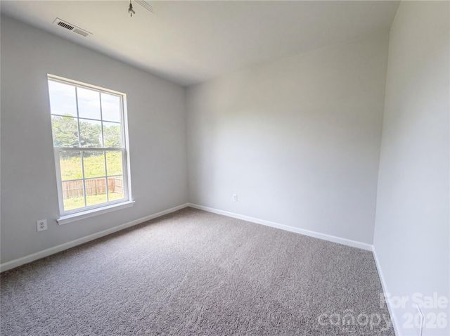 7115 Wandering Creek Drive, Charlotte, NC 28216