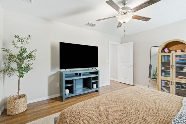 6139 APPLE SNAIL AVENUE, New Port Richey, FL 34653