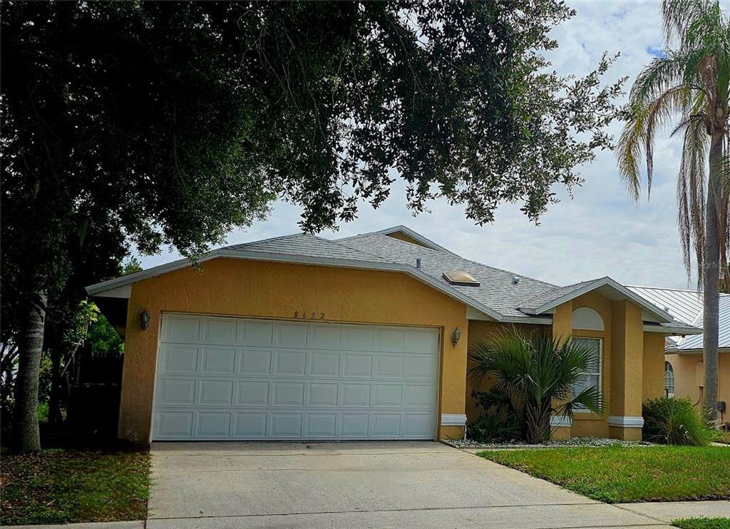 Image 65 of property listing at 8652 WELLINGTON LOOP, Kissimmee, FL 34747